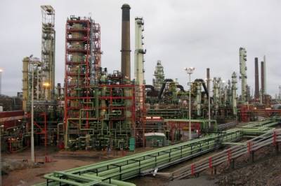 Финляндия значительно сократила закупки российской нефти