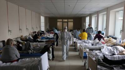 На Украине за сутки зафиксировали более 4 тысяч заболевших COVID-19