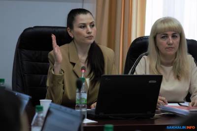 Депутаты дадут выдающимся школьникам Южно-Сахалинска по шесть тысяч рублей