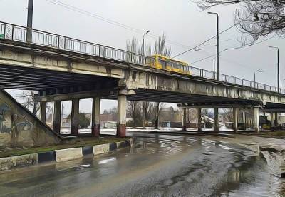 На Ивановском мосту в Одессе установят специальные ворота для контроля проезда транспорта