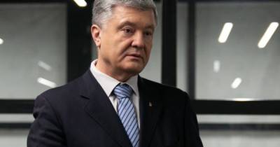 Порошенко в годовщину депортации крымских татар: с болью чувствую, как трудно снова выживать в реалиях “русского мира”