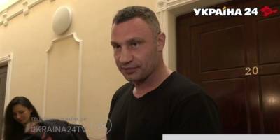 Обыски в доме Кличко – силовики пришли к соседям мэра Киева, видео - ТЕЛЕГРАФ