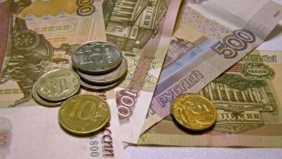 Средняя максимальная ставка рублевых вкладов топ-10 банков РФ заметно выросла