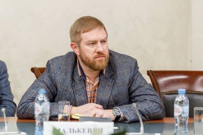 Малькевич нашел корни информационной войны против России в Киргизии