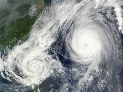 В Индии циклон «Тауктаэ» продолжает убивать: в списках погибших и пострадавших более 100 человек