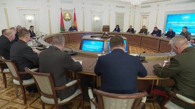 На совещании у Президента обсудили повышение роли Совбеза