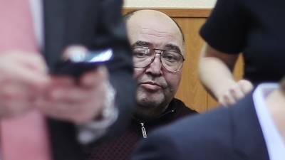 Суд продлил арест бизнесмену Шпигелю по делу Белозерцева