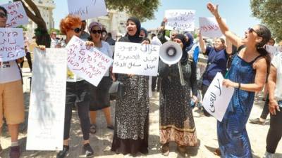 "День гнева": израильские арабы объявили забастовку - и получили письма об увольнении