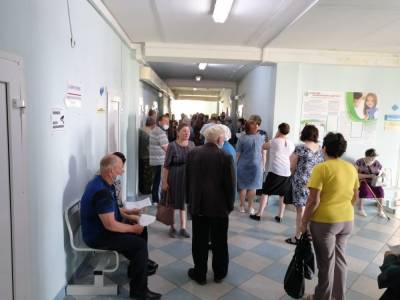 В Челябинской области из-за долгов в районной больнице начались массовые сокращения