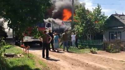 Новости на "России 24". В Челябинской области горят деревянные дома