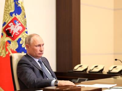Путин наградил Чайку и Беглова орденами «за заслуги перед Отечеством»