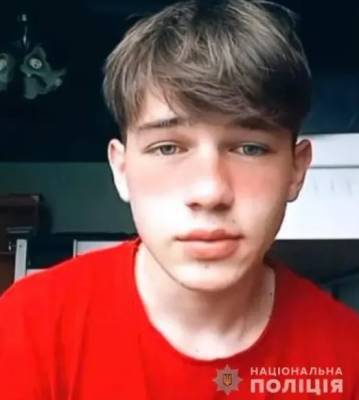 В Киеве покончил с собой 15-летний подросток, который потерял родителей из-за COVID-19