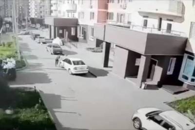Житель Домодедово попал под собственный автомобиль