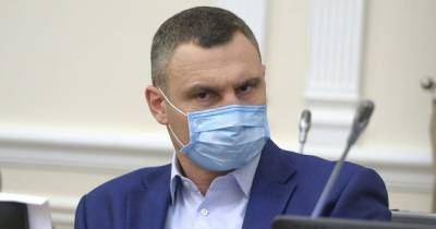 "Поступило указание": Кличко поймал на лжи силовиков, пришедших к нему домой (видео)