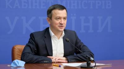 ВР одобрила отставку министра экономики Петрашко