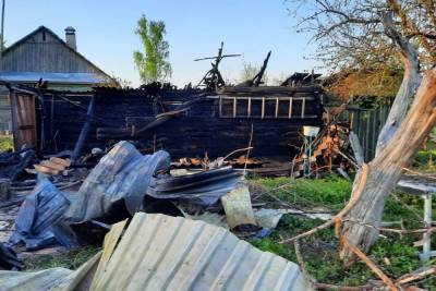 В Смоленской области горели дом с гаражом