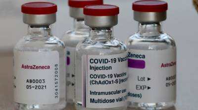 Австрия постепенно прекращает вакцинацию AstraZeneca