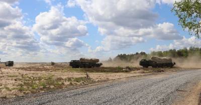 Беларусь внезапно решила проверить боеготовность ракетных войск (3 фото)