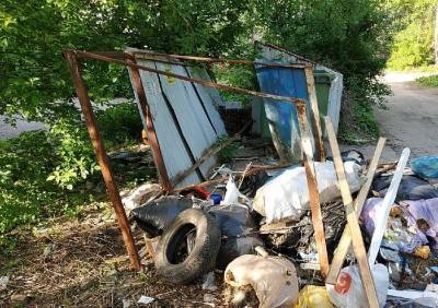 Рязанцы рассказали об ужасном состоянии мусорной площадки на улице Шевченко
