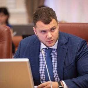 ВР уволила министра инфраструктуры Владислава Криклия