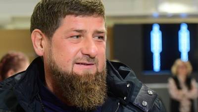 Кадыров пообещал уничтожить комментатора, который назвал его шайтаном