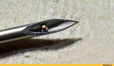 Учёные разработали самый маленький в мире чип — он имлантируется в организм с помощью медицинской иглы