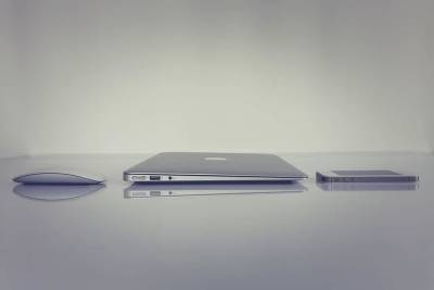 Apple уменьшает поставки iPad из-за недостатка компонентов и мира