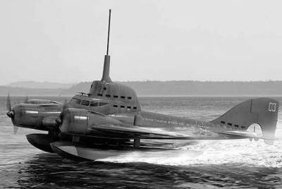 Советская летающая подводная лодка: на что она была способна