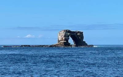 На Галапагосских островах разрушился уникальный памятник природы и мира