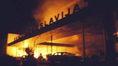 Президент Чехии извинился перед Сербией за бомбардировки Югославии в 1999 году