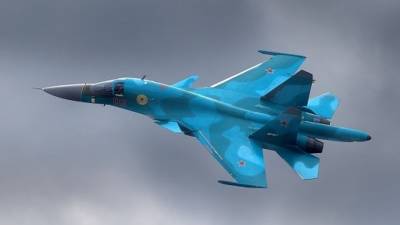 "Сухой" на льду: Россия разместит в Арктике истребители Су-34