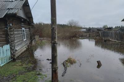 64 приусадебных участка и дороги затоплены в четырех районах Красноярского края