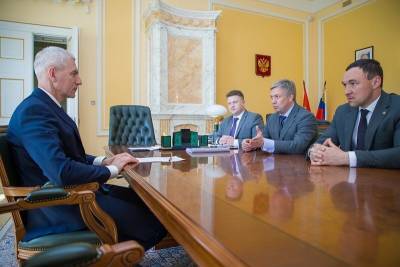 Алексей Русских обсудил с министром спорта страны развитие отрасли в Ульяновской области