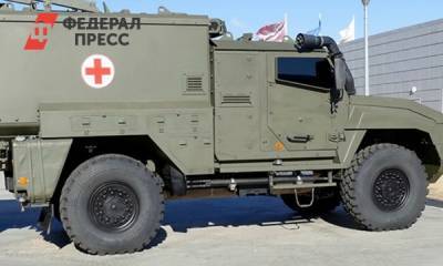 Кузбасским военным доставили новые бронеавтомобили для раненых