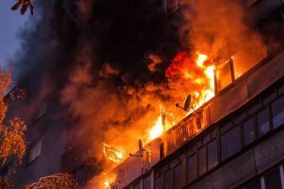 В Волгодонске 62-летний мужчина пострадал при пожаре в девятиэтажке