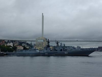 В день 290-летия Тихоокеанского флота боевые корабли посетят жители и гости Владивостока