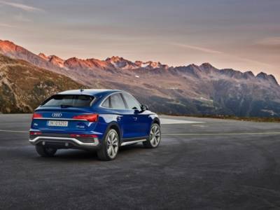 Новый купе-кроссовер Audi Q5 Sportback доступен для заказа в России