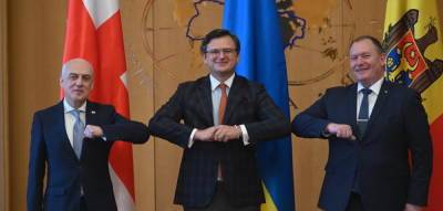 «Ассоциированное трио»: ЕС закрепляет колониальный статус Украины...