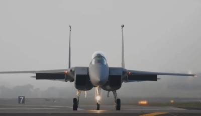 Инцидент на аэродроме в США: Лётчики катапультировались из истребителя F-15QA, предназначенного для ВВС Катара