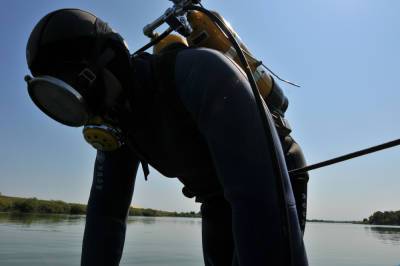 На озере под Рязанью утонул 17-летний парень