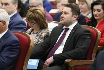 Суд остановил процедуру банкротства бывшего депутата челябинского ЗСО