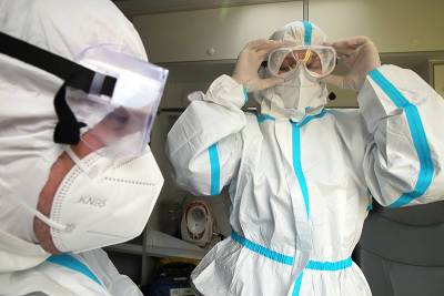 В России за сутки выявили меньше 8 тысяч заболевших коронавирусом