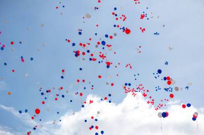Российские экологи призвали выпускников отказаться от запуска воздушных шаров