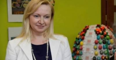 Суд снял арест с дома любовницы Януковича — СМИ