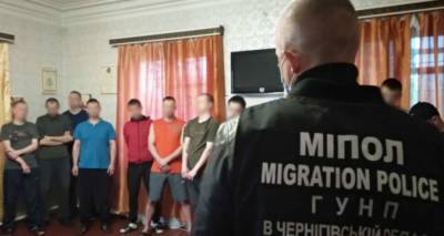 В Чернигове россиянин удерживал в рабстве более 20 человек