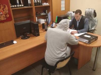 В Кузбассе бывшую замглавы районной администрации подозревают в получении взятки