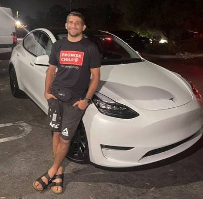 «Где машина моей жены?»: чемпион UFC вызвал Маска на бой (ФОТО)
