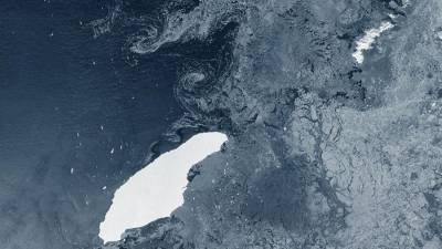 От Антарктиды откололся гигантский айсберг А-76