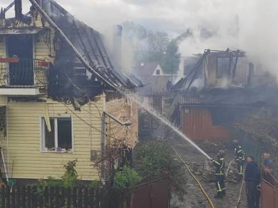 Пожар в строительном магазине в Ивано-Франковской области, есть пострадавший