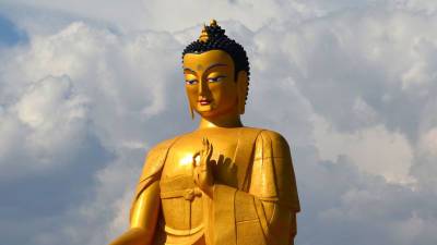 Глава Калмыкии объявил 26 мая днем рождения Будды